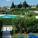 Corte Ferrari -ciao Vacanze- Aparthotel