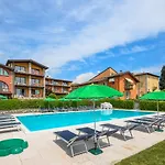 Aparthotel Corte Ferrari -ciao Vacanze- 4*