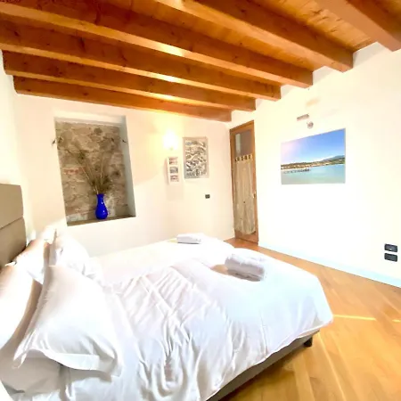 Corte Ferrari -ciao Vacanze- Aparthotel Moniga del Garda