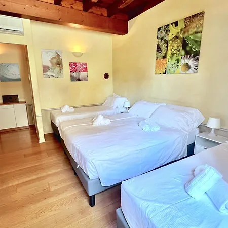 Corte Ferrari -ciao Vacanze- Apart Otel