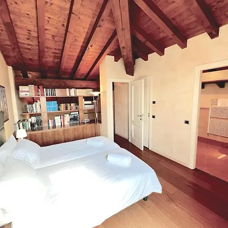 Corte Ferrari -ciao Vacanze- Апарт-отель